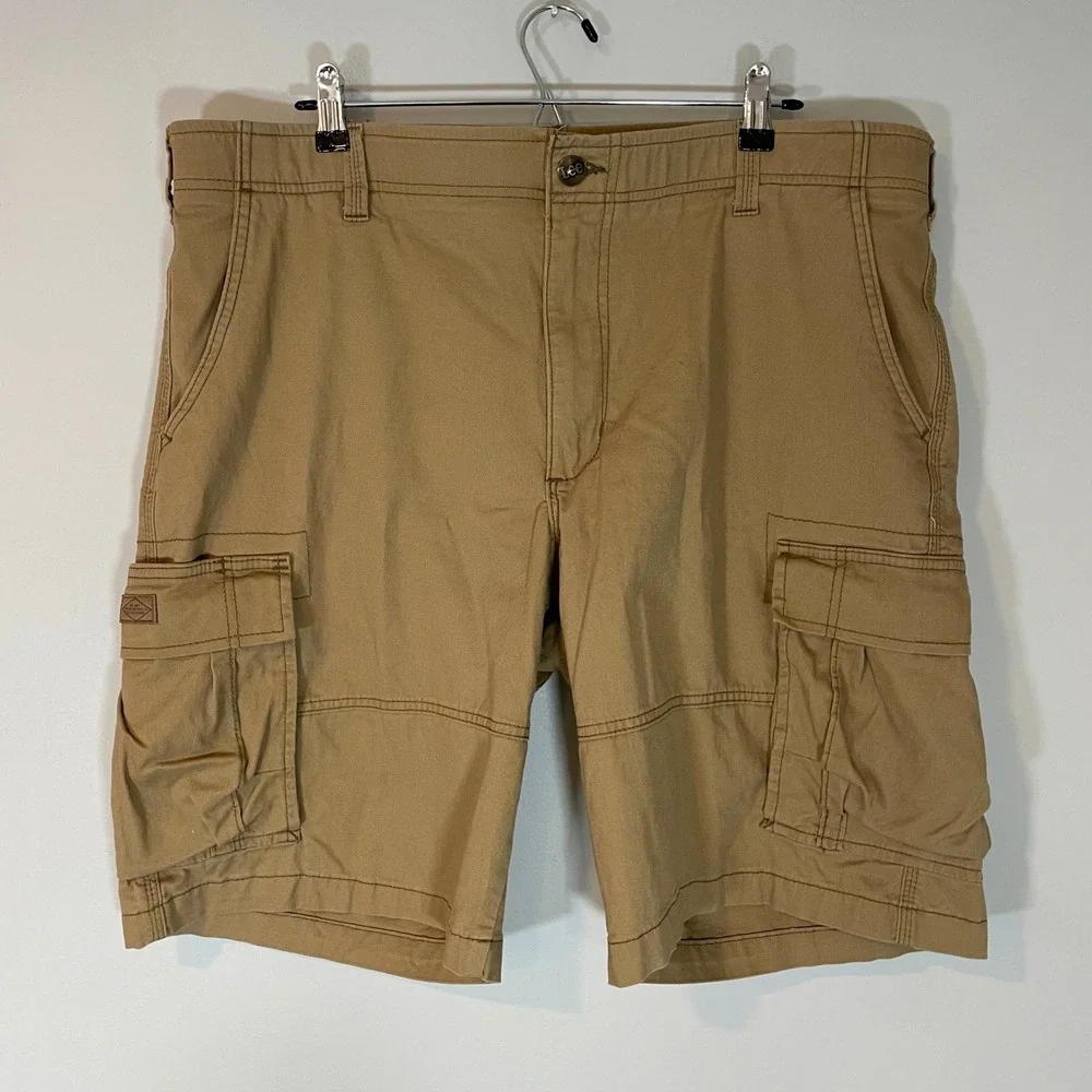 Lee Extreme Motion Mens Cargo Shorts Khaki Tan Size 40 Flexible Waist Gorpcore